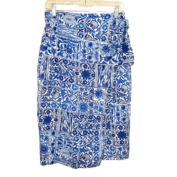 NWT Ann Taylor beautiful blue white tile print side tie sarong wrap skirt size 2 - Picture 4 of 15
